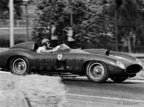 1955_Ferrari_410Sport2