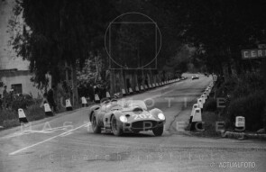 BBR Models 1:18 Ferrari 250 TR #106 Winner Targa Florio 1958